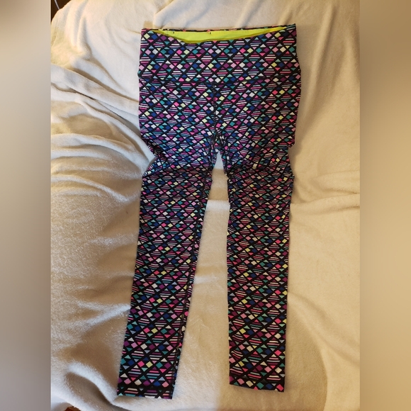 Victorias Secret Leggings size medium - Picture 1 of 3